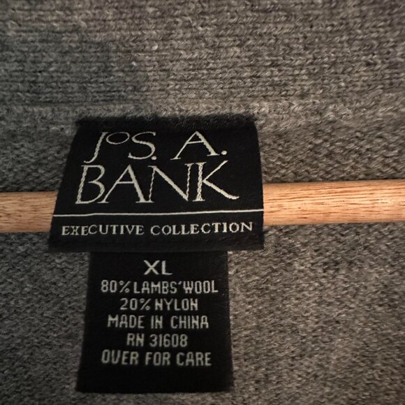 Jos. A. Bank Executive Collection Lambswool Button Front Cardigan Sweater - XL - Picture 3 of 6